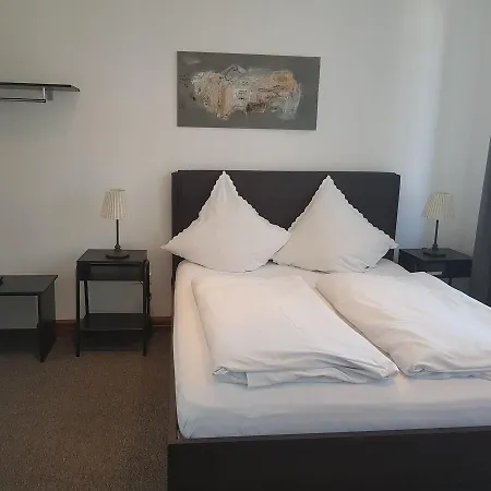 Zum Ochsen Guest house Hochstadt (Sudliche Weinstrasse)