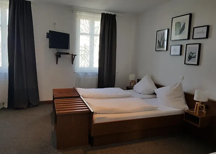 بيت ضيافة Zum Ochsen Hochstadt (Sudliche Weinstrasse)